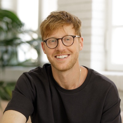 Myron Shneider