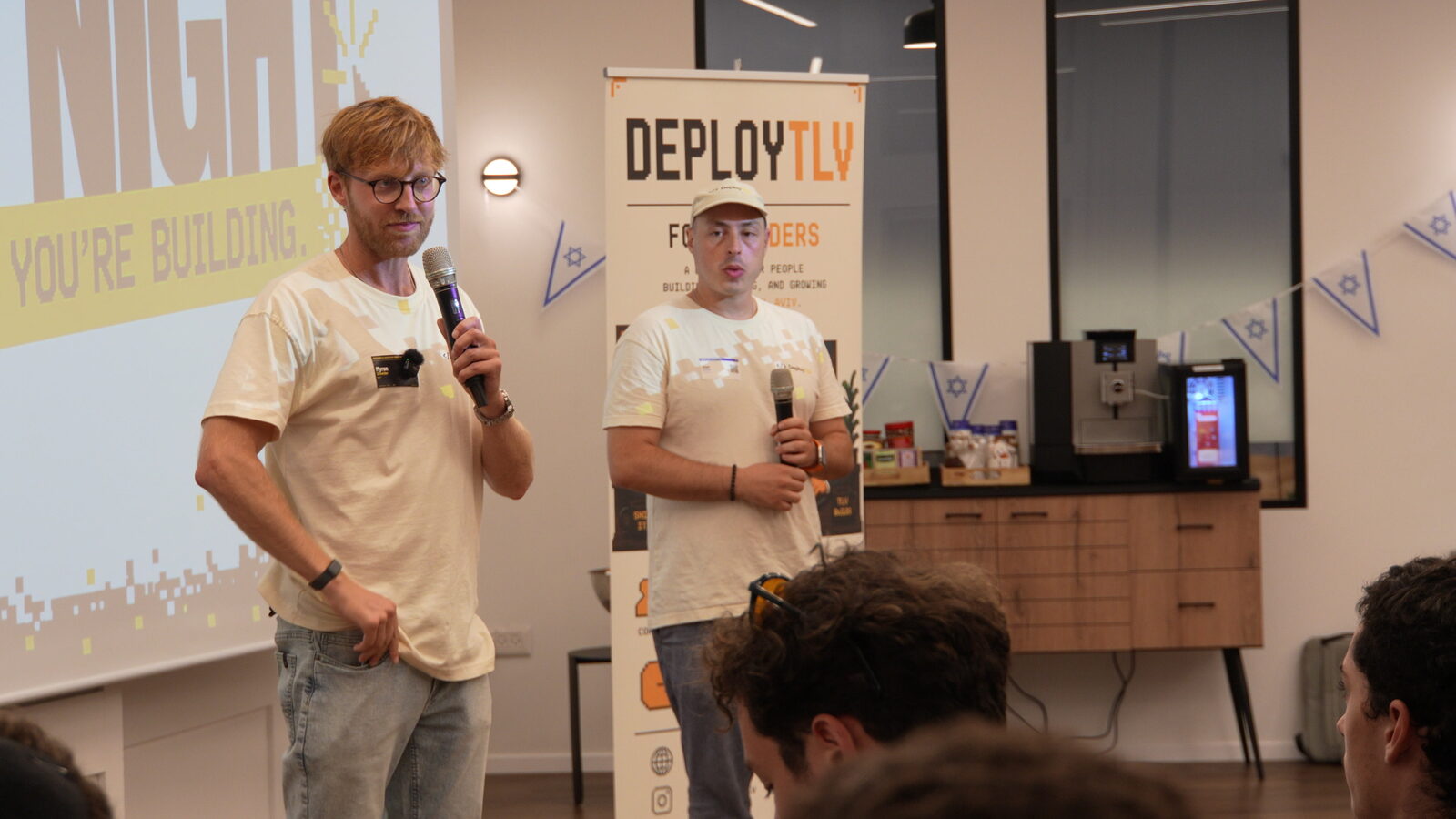 Myron on the mic on stage at DEPLOY_005